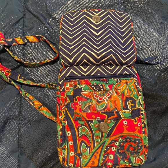 Vera Bradley small bag - Picture 2 of 2